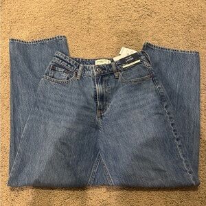 Abercrombie & Fitch Curve Love High rise Loose Jeans